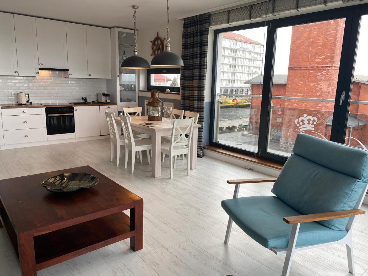 Apartament Blekitny Przy Latarni Darlowo Luaran gambar