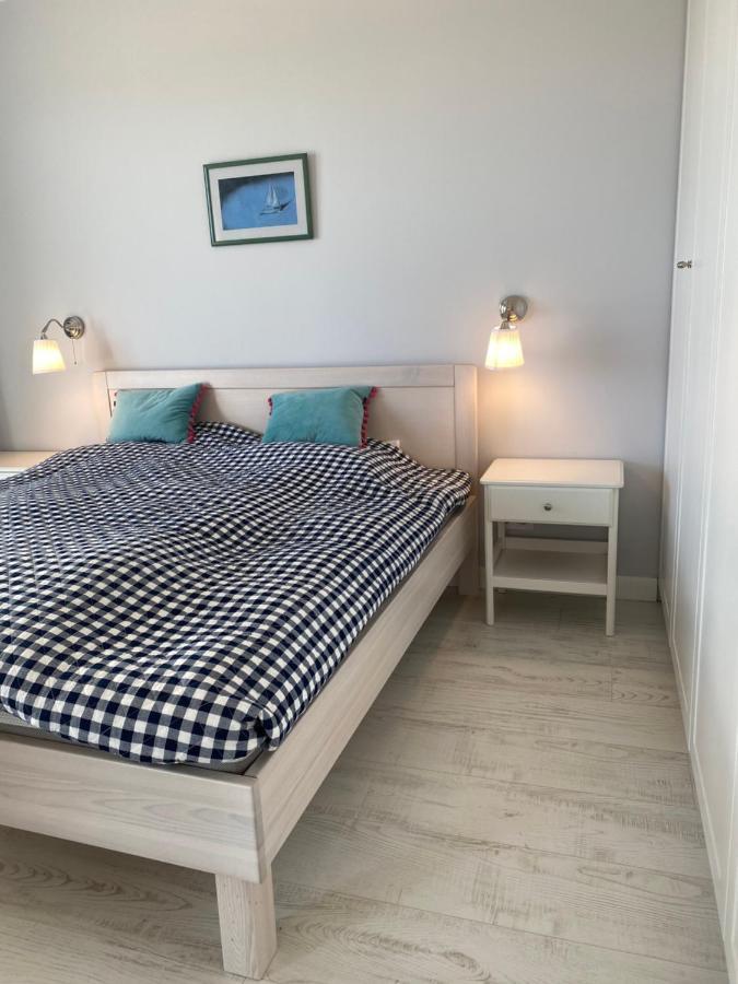 Apartament Blekitny Przy Latarni Darlowo Luaran gambar